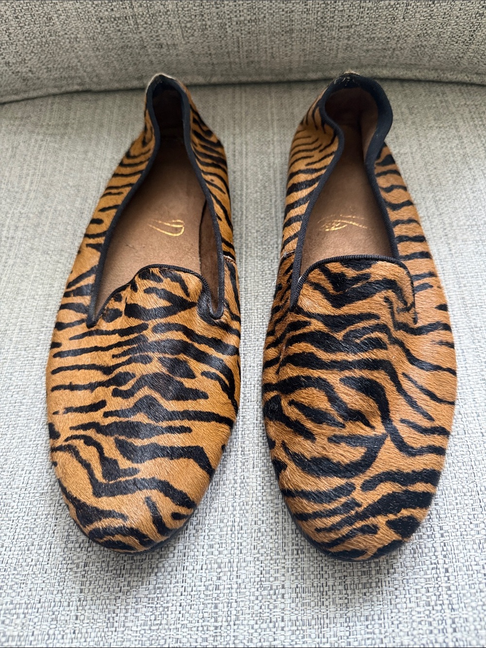 AEROSOLES “Betunia” Tiger-Print Slip-On Loafers - Size 7.5